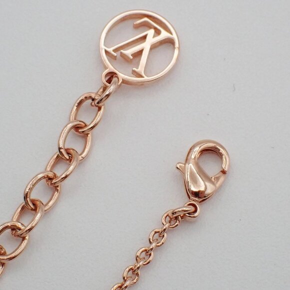 LOUIS VUITTON Logo Essential V Bracelet Rose Gold Italy M80138 33RF464 - Picture 7 of 16